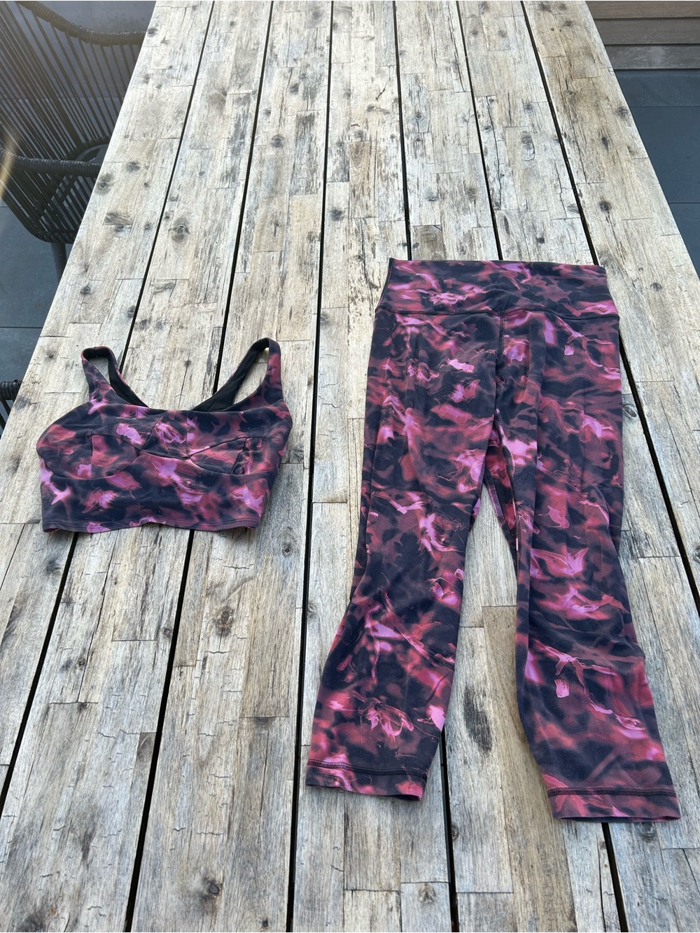 Lululemon Align High Rise Set in Intensity Pink Blossom | Size 8
